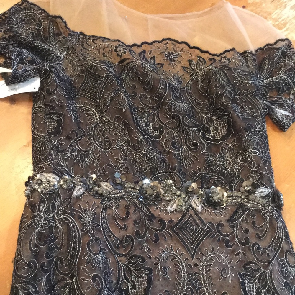 Marchesa Notte Black sequined embellished gown - Picture 8 of 8